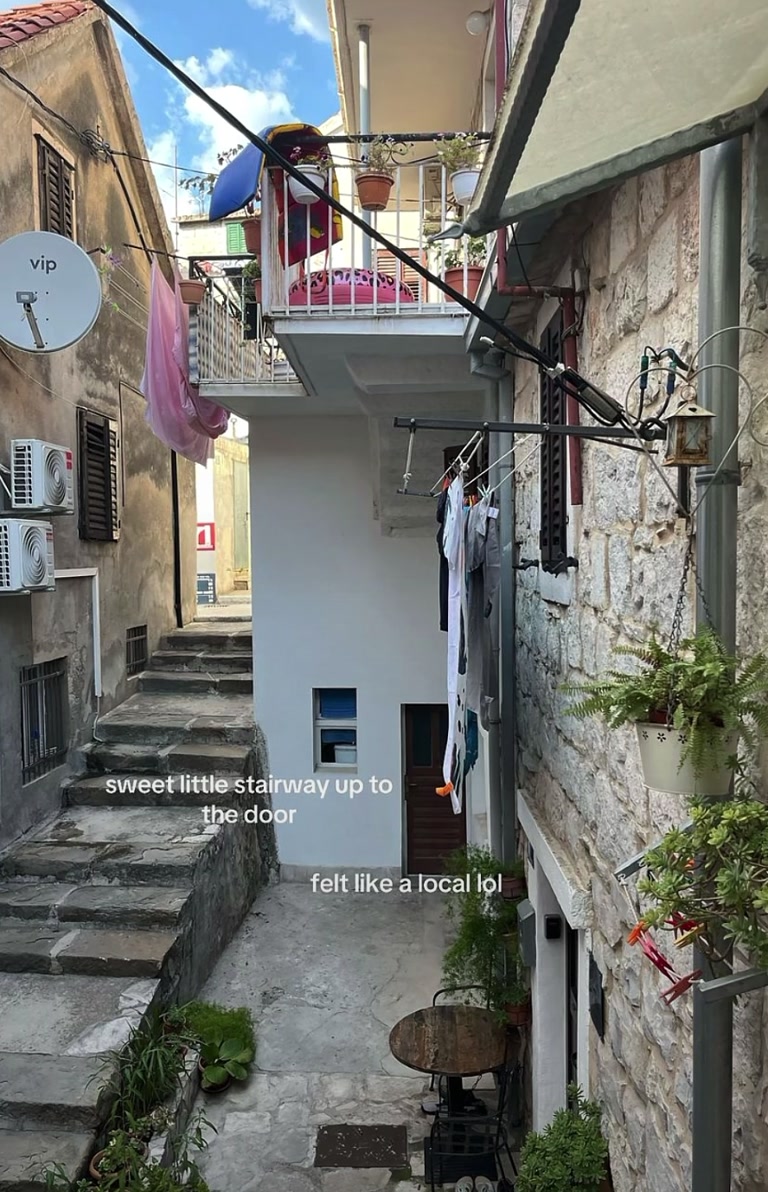 Creator reel from Split